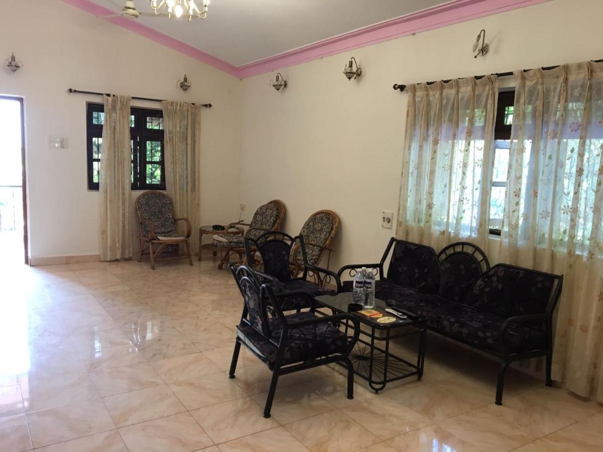 Jesant Valley Holiday Homes Кандолим Экстерьер фото
